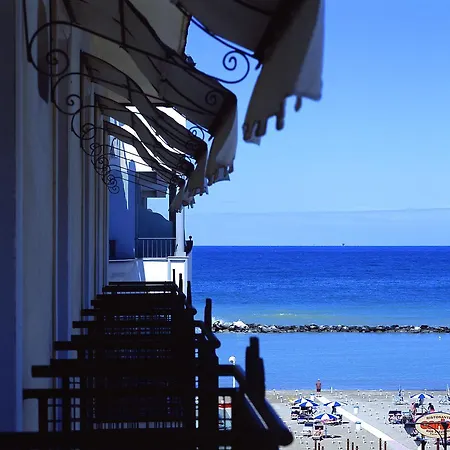 Hotel Gambrinus Mare 3*