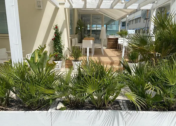 Hotel Gambrinus Mare 3*